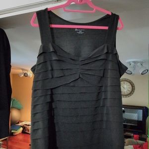 Williams sleeveless blouse